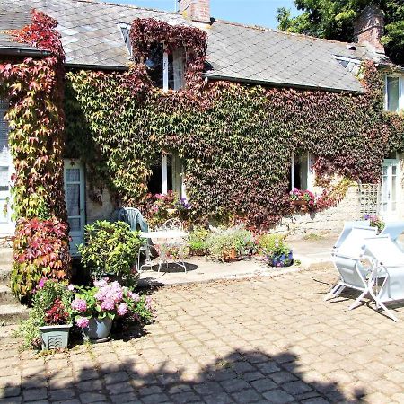 Le Glycine A Manoir Sainte Cecile Apartment Juvigny-Val-d'Andaine ภายนอก รูปภาพ