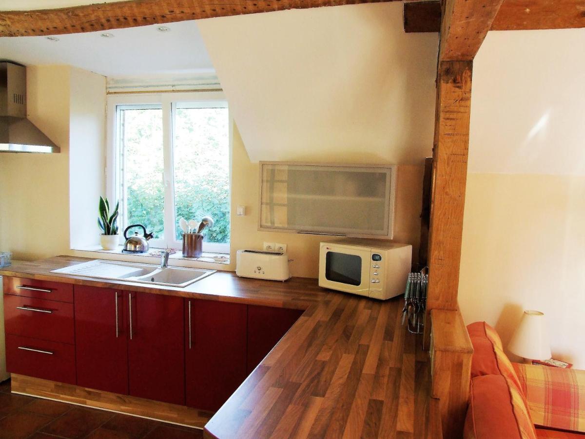 Le Glycine A Manoir Sainte Cecile Apartment Juvigny-Val-d'Andaine ภายนอก รูปภาพ